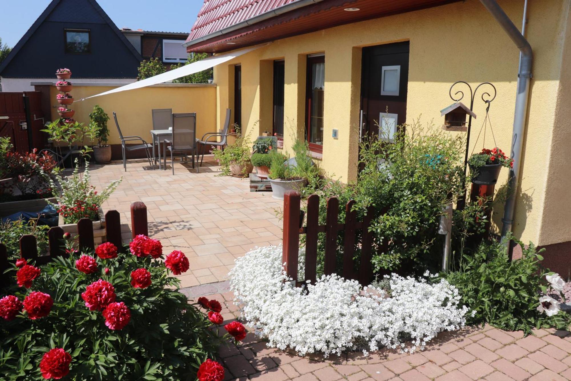 Gasthaus Wini Wanzleben-Borde Ngoại thất bức ảnh